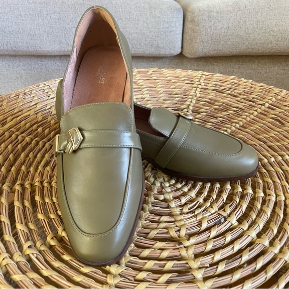 Rockport Women’s Buckle Loafer Sz-9 - Picture 2 of 13